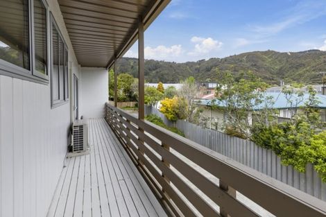Photo of property in 155a Rata Street, Naenae, Lower Hutt, 5011