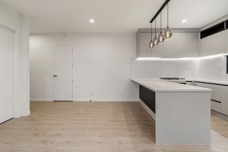 Photo of property in 24a Killarney Avenue, Torbay, Auckland, 0630