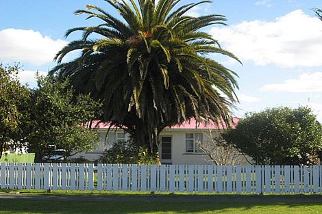 Photo of property in 68 King Street, Marton, 4710