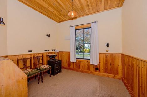 Photo of property in 7 Mclellan Place, Albert Town, Wanaka, 9305