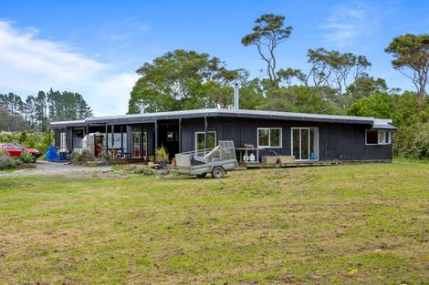 Photo of property in 74 Brookvale Lane, Taupaki, 0782