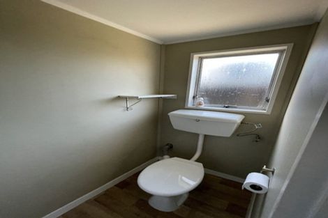 Photo of property in 2/404 Main North Road, Redwood, Christchurch, 8051