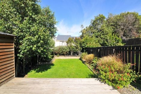 Photo of property in 61 Te Wharepouri Street, Berhampore, Wellington, 6023