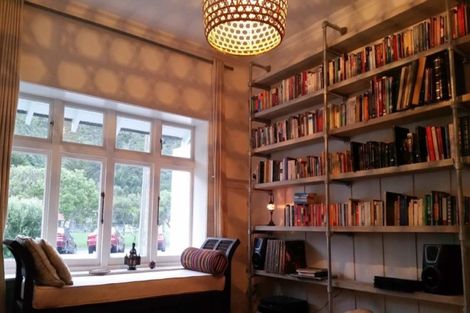 Photo of property in 20 Oroua Street, Eastbourne, Lower Hutt, 5013