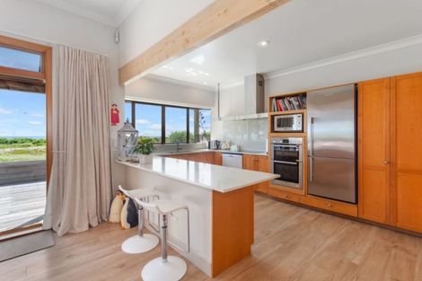 Photo of property in 279a Pohutukawa Avenue, Ohope, 3121