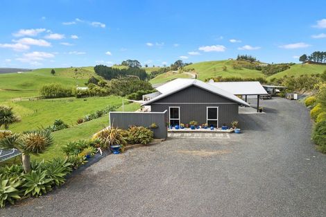 Photo of property in 233 Maungatawhiri Road, Raglan, 3295