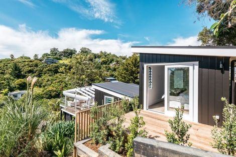 Photo of property in 31 Miro Road, Palm Beach, Waiheke Island, 1081