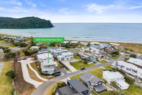 Photo of property in 106 Saint Patricks Row, Whangamata, 3620