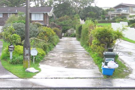 Photo of property in 69 Rosario Crescent, Red Beach, 0932