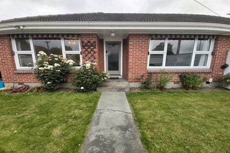 Photo of property in 2/252b Ilam Road, Burnside, Christchurch, 8053