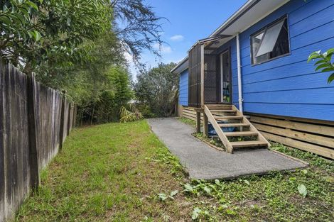 Photo of property in 10 Centennial Park Road, Wellsford, 0900