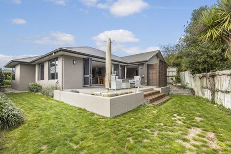 Photo of property in 15 Parkwood Place, Huntington, Hamilton, 3210