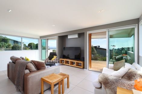 Photo of property in 33 Highview Drive, Wakatu, Nelson, 7011