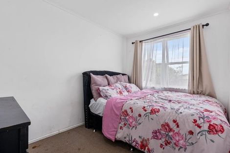Photo of property in 69 Ferguson Street, Manurewa East, Auckland, 2102