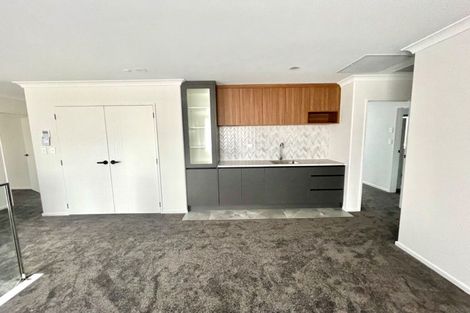 Photo of property in 2e Matatahi Road, Flat Bush, Auckland, 2019