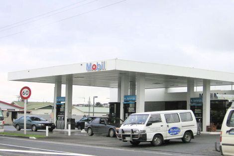 Photo of property in 69 Avalon Drive, Nawton, Hamilton, 3200