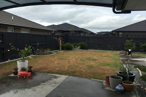 Photo of property in 30 Harding Drive, Papamoa Beach, Papamoa, 3118