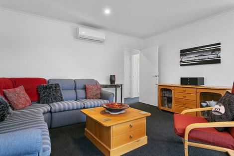 Photo of property in 27 Plescher Crescent, Leamington, Cambridge, 3432