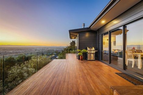 Photo of property in 60 Huntsbury Avenue, Huntsbury, Christchurch, 8022