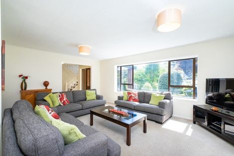 Photo of property in 9 Cumberland Rise, Taradale, Napier, 4112