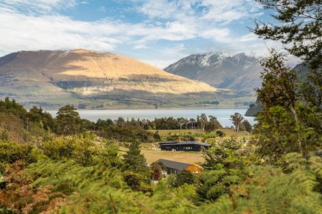 Photo of property in 19 Haast Eagle Road, Mount Creighton, 9371