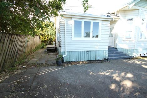 Photo of property in 1/16 Golf Avenue, Otahuhu, Auckland, 1062