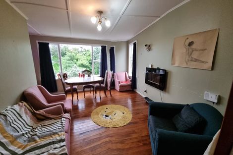 Photo of property in 100 Kelburn Parade, Kelburn, Wellington, 6012