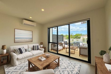 Photo of property in 30a Flaxdale Street, Birkdale, Auckland, 0626