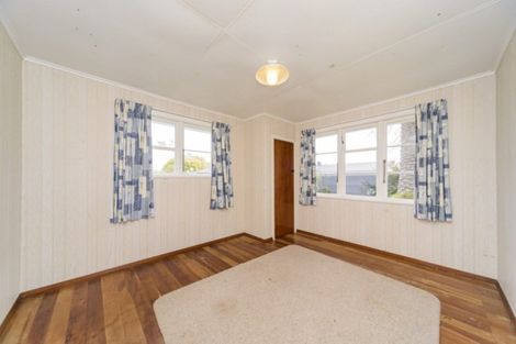 Photo of property in 10 Forth Terrace, Roslyn, Palmerston North, 4414
