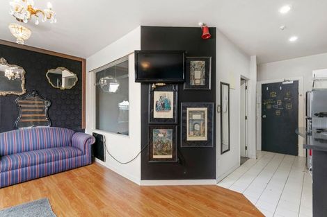 Photo of property in Regency Apartments, 5d/49 Manners Street, Te Aro, Wellington, 6011