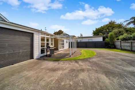 Photo of property in 30 Collins Street, Hawera, 4610