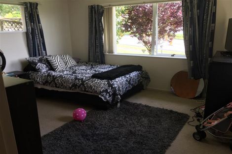 Photo of property in 51 Westpark Drive, West Harbour, Auckland, 0618