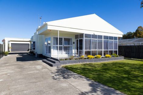 Photo of property in 22 White Street, Taradale, Napier, 4112