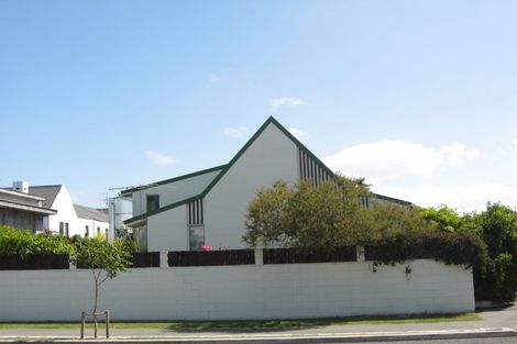 Photo of property in 9/11 Winchester Street, Merivale, Christchurch, 8014