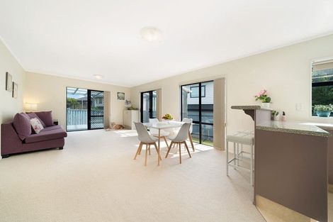 Photo of property in 1/23 Mickle Street, Te Atatu South, Auckland, 0610