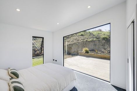 Photo of property in 52 Avery Road, Eskdale, Napier, 4182