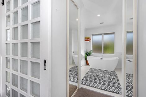 Photo of property in 2 Shearwater Drive, Woolston, Christchurch, 8023