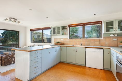 Photo of property in 260 Oceanbeach Road, Mount Maunganui, 3116