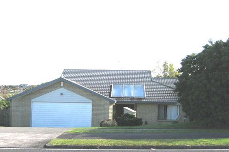Photo of property in 25 Meadowland Drive, Somerville, Auckland, 2014