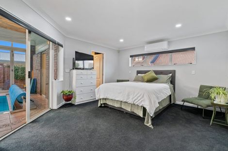 Photo of property in 27 Beach Road, Pahurehure, Papakura, 2113