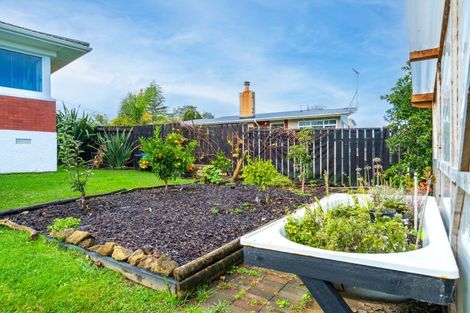 Photo of property in 17 Old Onerahi Road, Onerahi, Whangarei, 0110