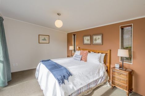 Photo of property in 31 Kapiti Lane, Otaki Beach, Otaki, 5512