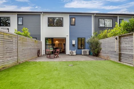 Photo of property in 5a Breakwater Way, Whitby, Porirua, 5024