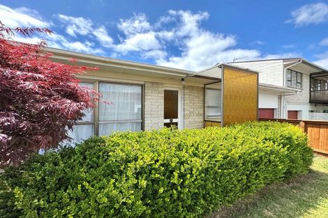 Photo of property in 1/27 Butley Drive, Farm Cove, Auckland, 2012