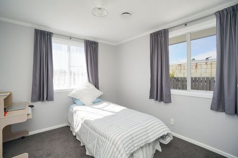 Photo of property in 75 Glenalmond Crescent, Rockdale, Invercargill, 9812