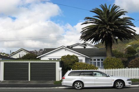 Photo of property in 11 Lewer Street, Karori, Wellington, 6012