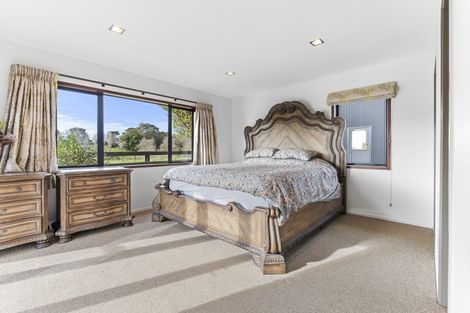 Photo of property in 334 Henwood Road, Hillsborough, New Plymouth, 4372