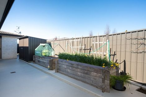 Photo of property in 28 Whakatomo Place, Havelock North, 4130