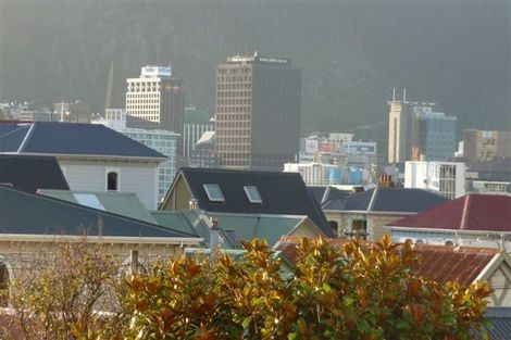 Photo of property in 94 Austin Street, Mount Victoria, Wellington, 6011