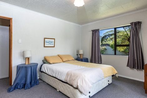 Photo of property in 11 Okiwi Crescent, Okiwi Bay, French Pass, 7193